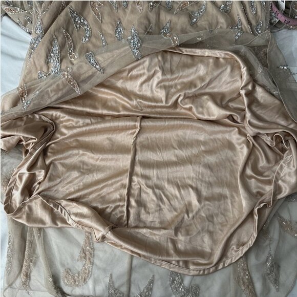 NWT $598 Mac Duggal [ 10 ] Beaded Long Sleeve Evening Gown in Mocha‎ #Q755 - Picture 7 of 15